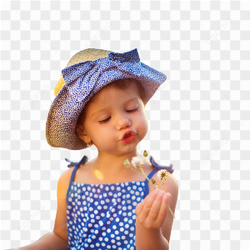 Menina brincando com flor